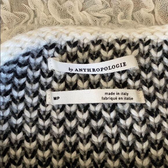 Anthropologie Sweater  - Picture 6 of 8
